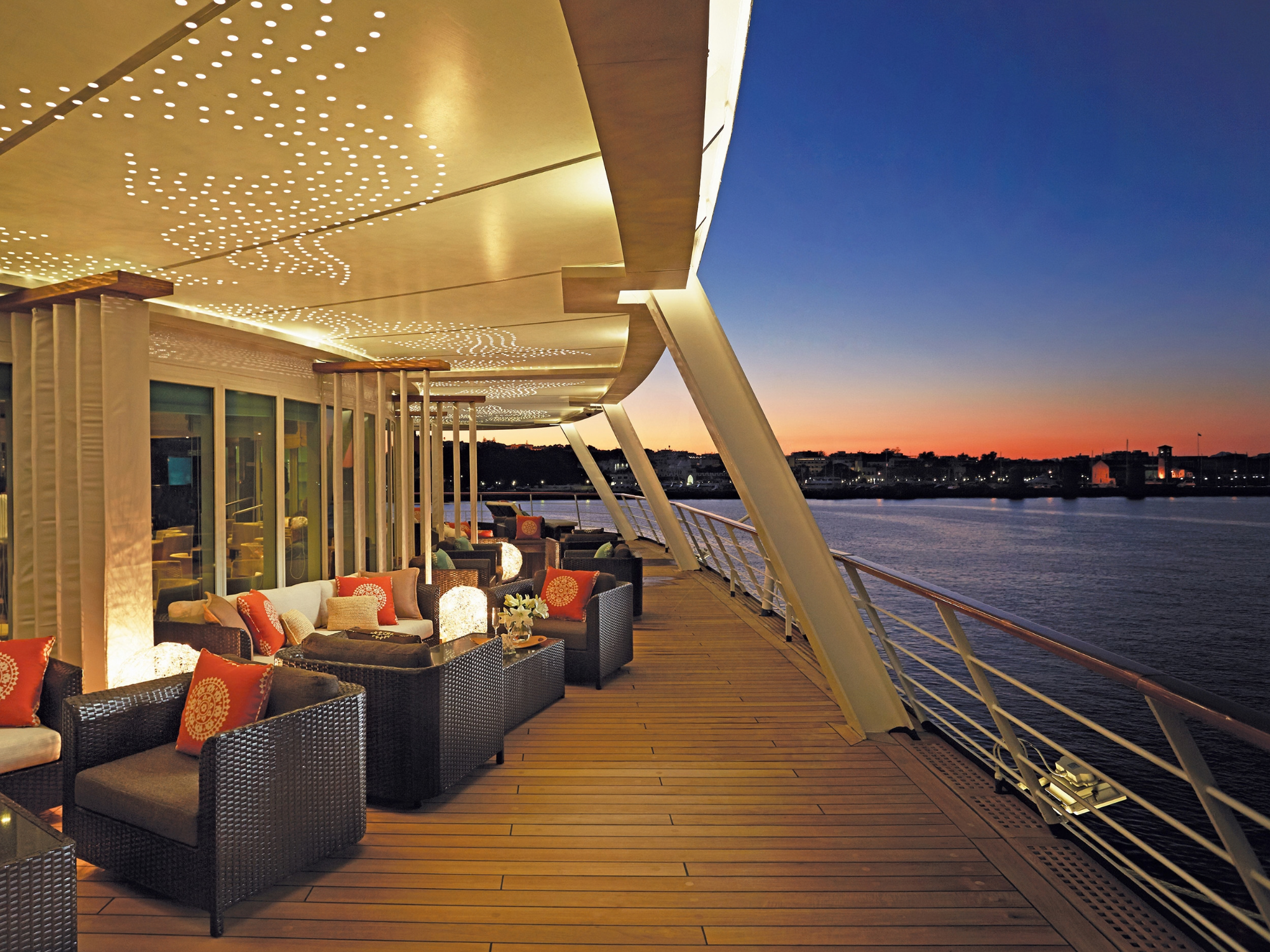 Regent Seven Seas Yacts destinations itineraries ultra luxury